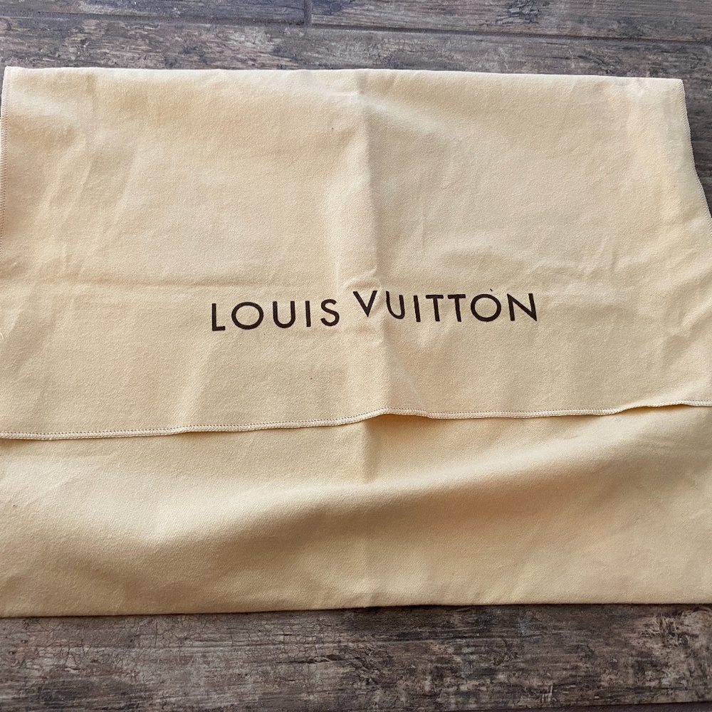 Louis Vuitton Tulum PM Monogram Brown Canvas - Picture 14 of 14